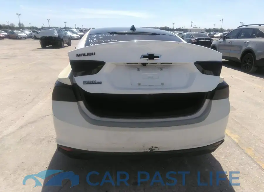 1G1ZD5ST5JF290128# 16