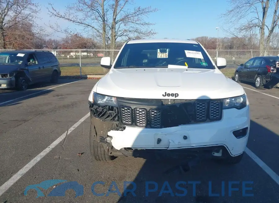 1C4RJFAG2JC350040# 12