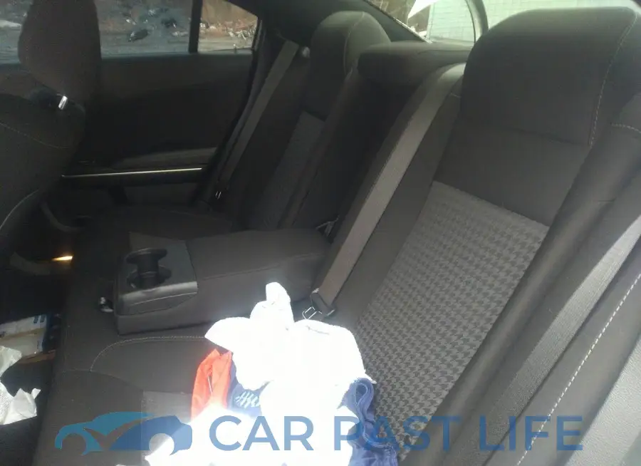 2C3CDXGJ9NH155002# 8