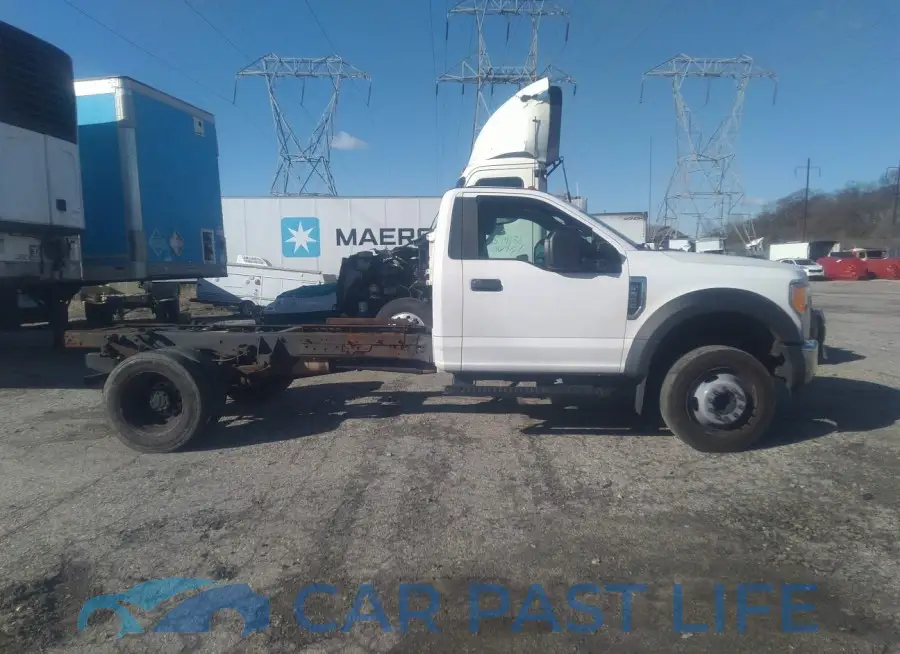 1FDUF5GY2HED72099# 18