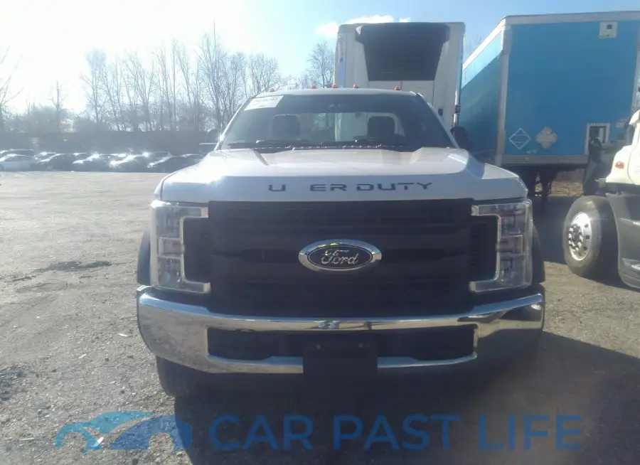 1FDUF5GY2HED72099# 12