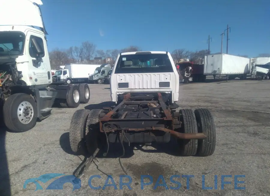 1FDUF5GY2HED72099# 20