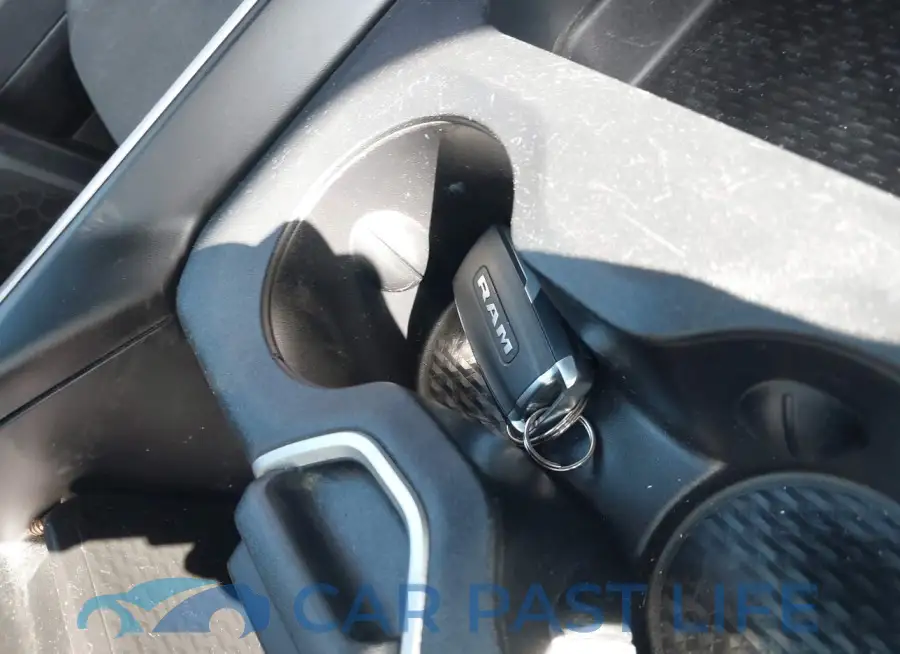 3C63RRHLXLG221399# 10
