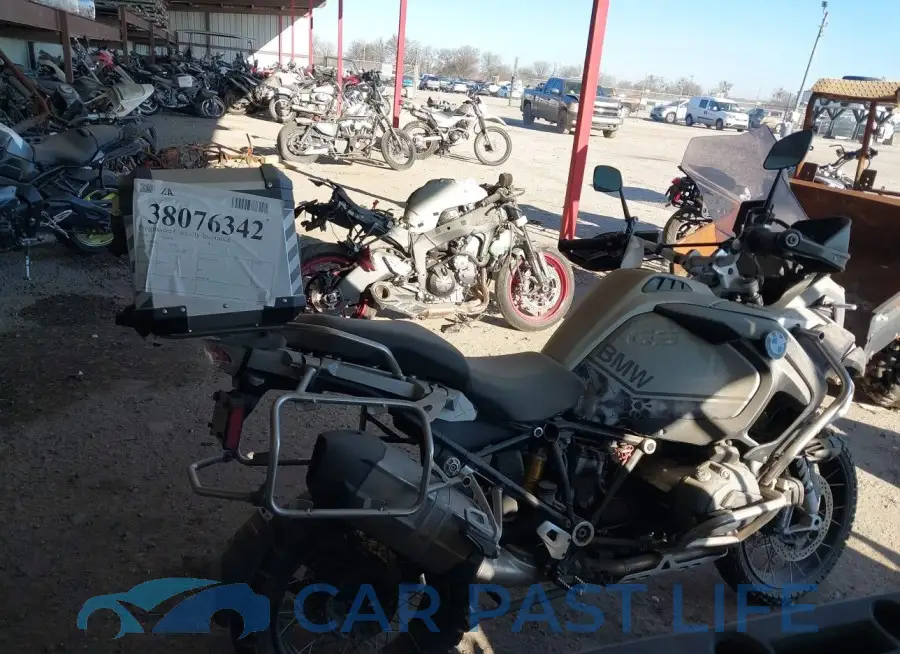 WB10A1207EZ096340# 13