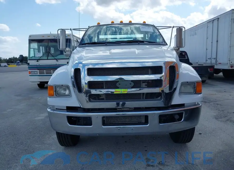 3FRXF7FBXFV528159# 12