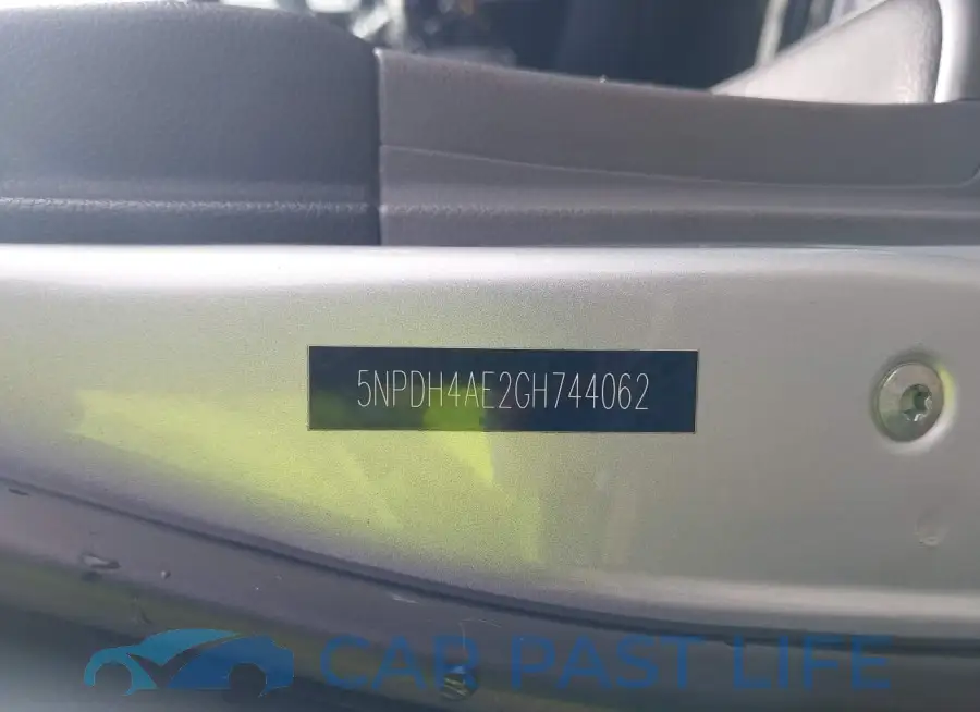 5NPDH4AE2GH744062# 9