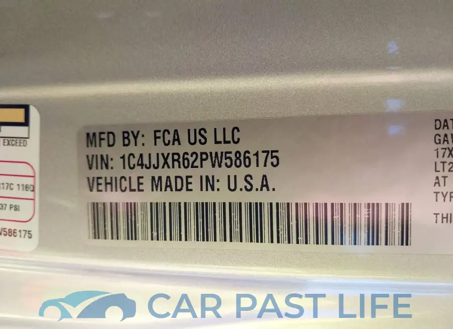1C4JJXR62PW586175# 9