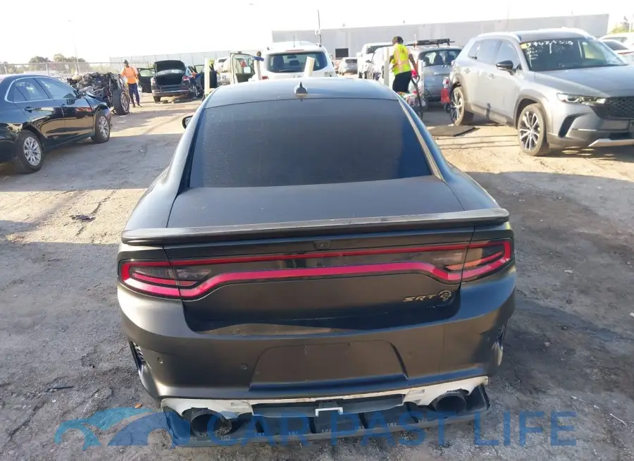 2C3CDXL94LH231671# 17