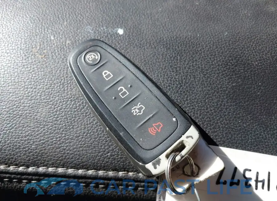 1FMCU9GD5KUB22438# 11