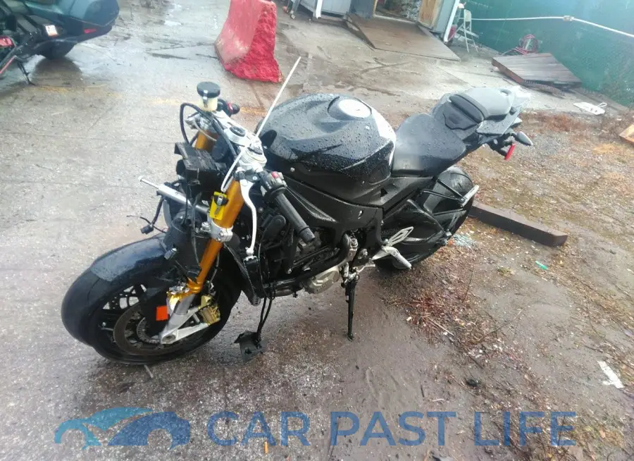 WB10D6008JZ711589# 2