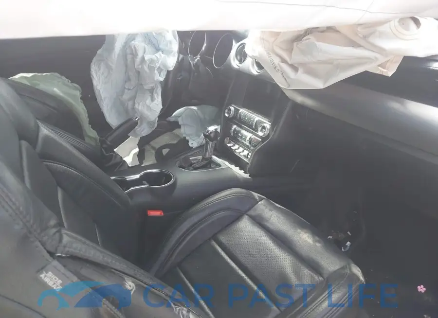1FA6P8TH0J5132059# 5
