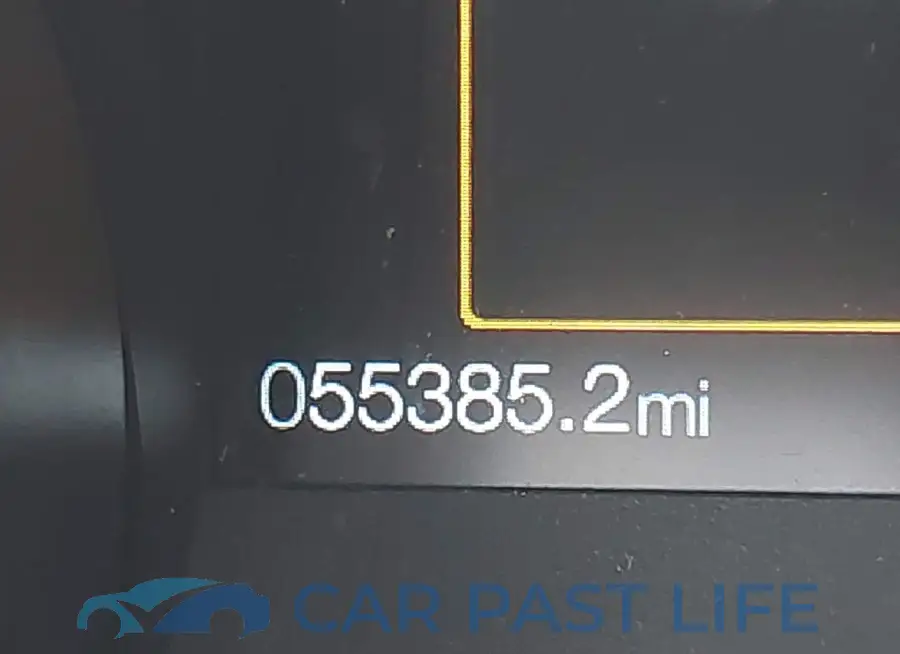 1FA6P8TH0J5132059# 15