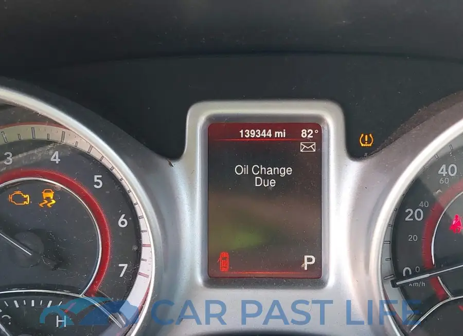 3C4PDCAB1FT613017# 7
