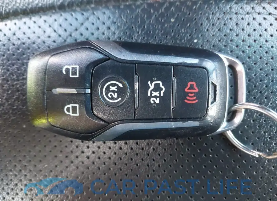 1FM5K8GT7HGA70852# 11