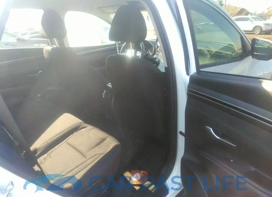 5NMJBCAE1NH123677# 8