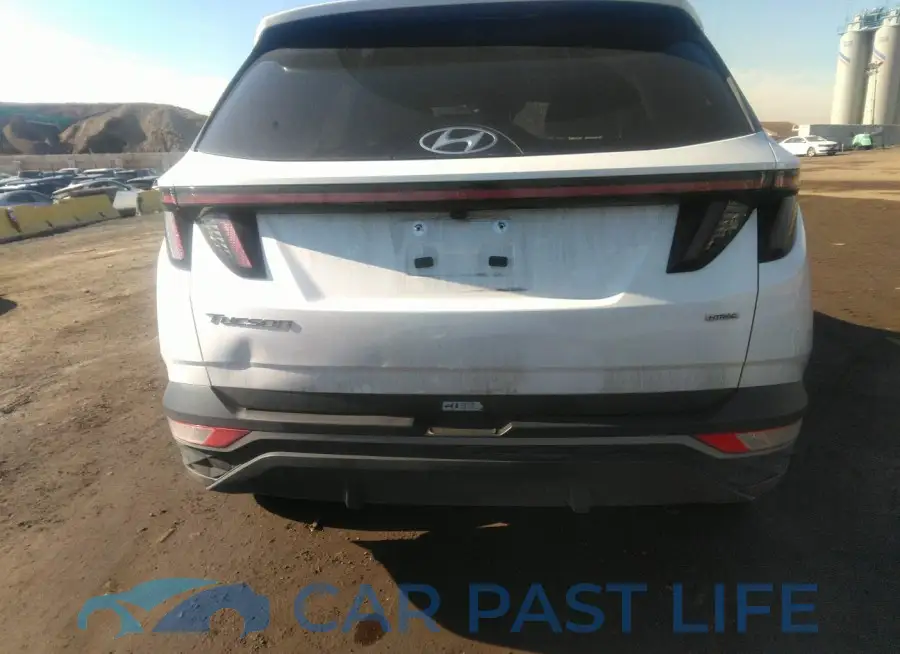 5NMJBCAE1NH123677# 16