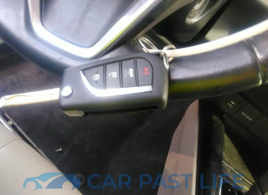 4T1B11HK8JU117686# 11