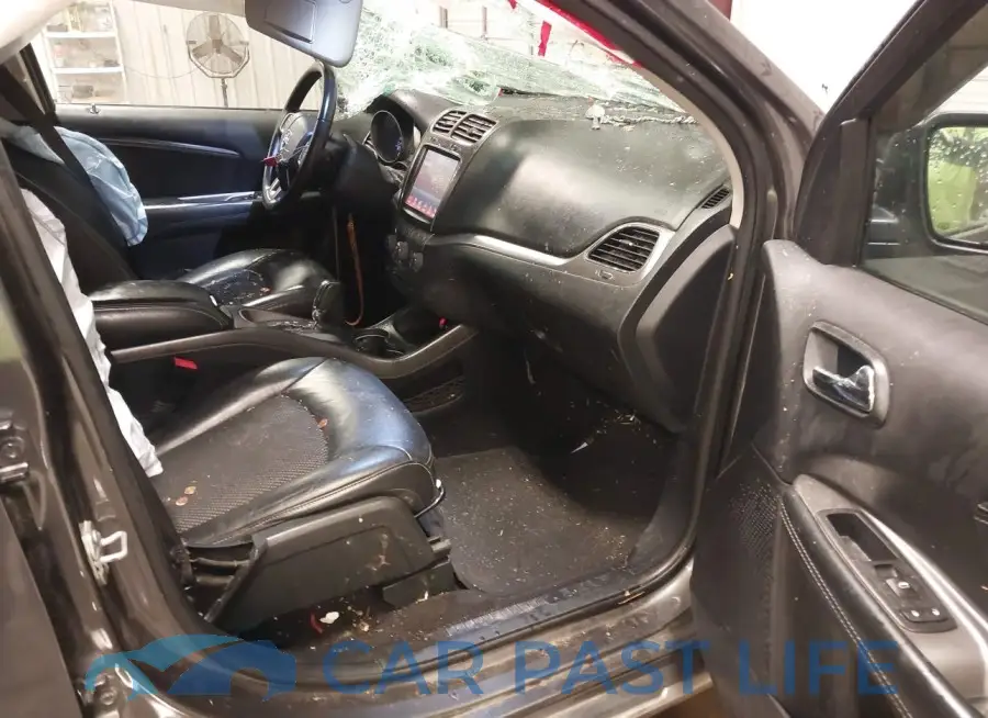 3C4PDCGB6HT539085# 5
