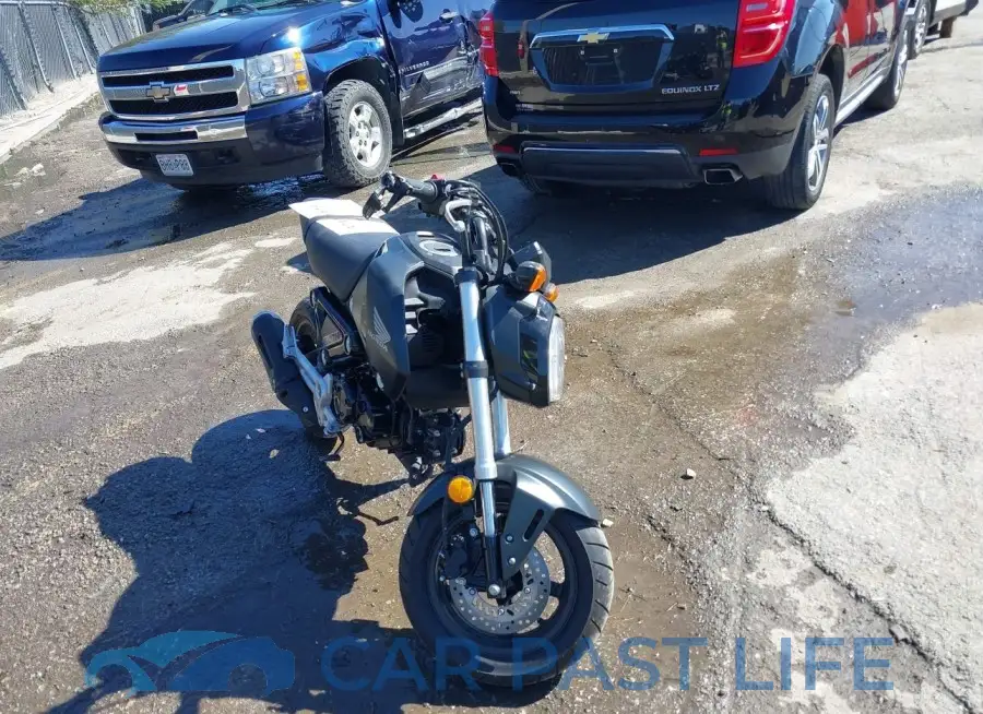MLHJC9215N5004820# 1