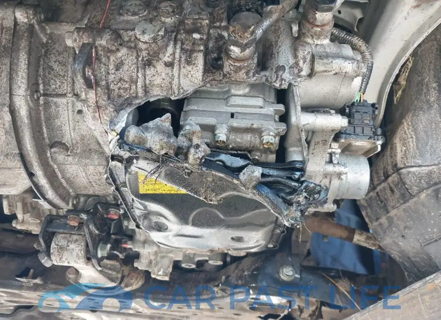 KM8K6CAB1NU918988# 6