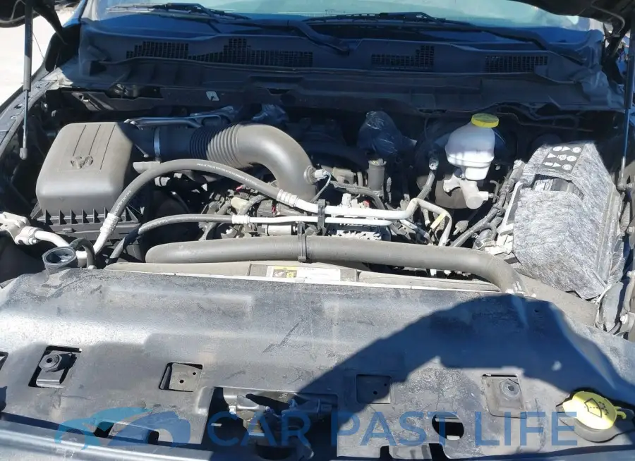 1C6RR7LT6LS104228# 10