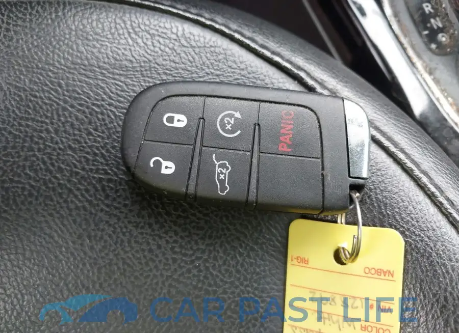 3C4NJCCB9LT128892# 11