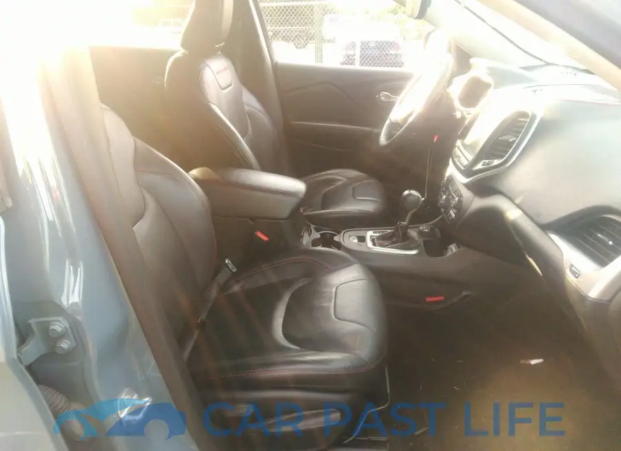 1C4PJMBS2FW576647# 5