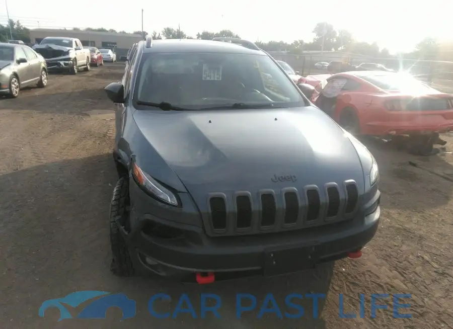 1C4PJMBS2FW576647# 13