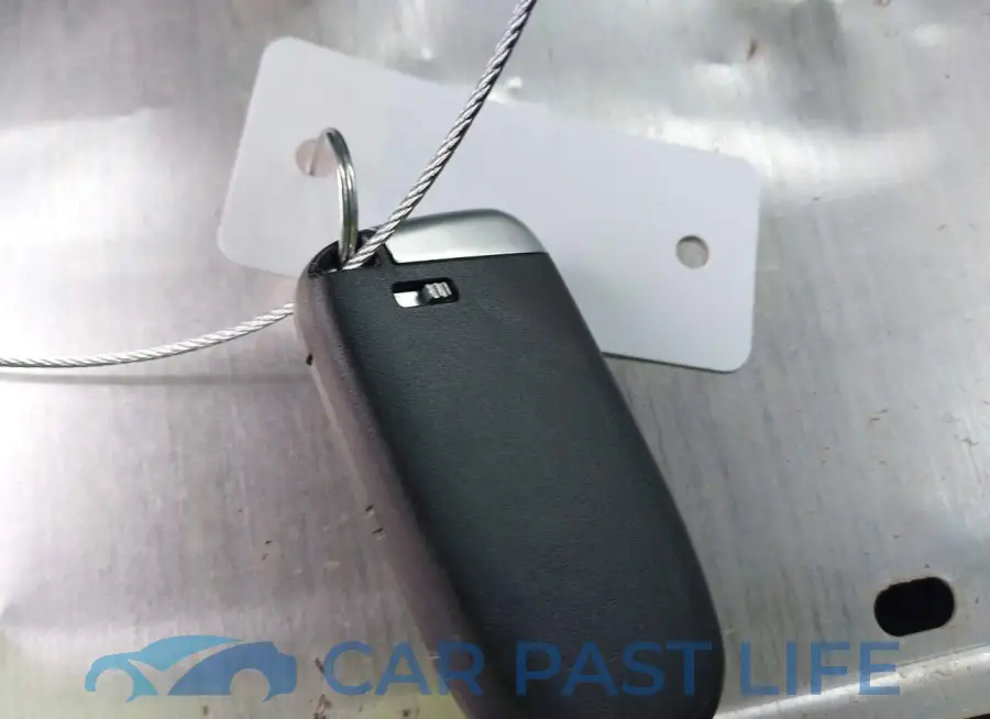 2C3CDXHG9JH162805# 11