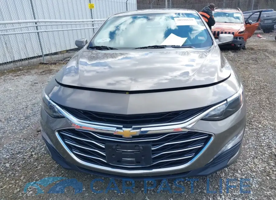 1G1ZD5STXLF122875# 12