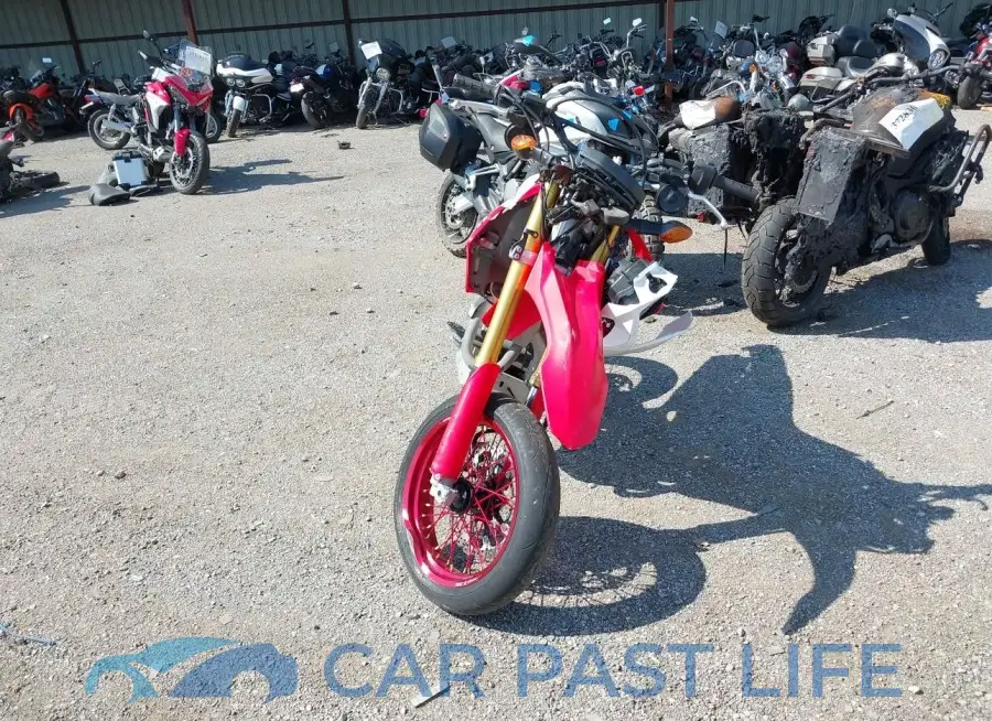 MLHMD441XJ5100883# 5
