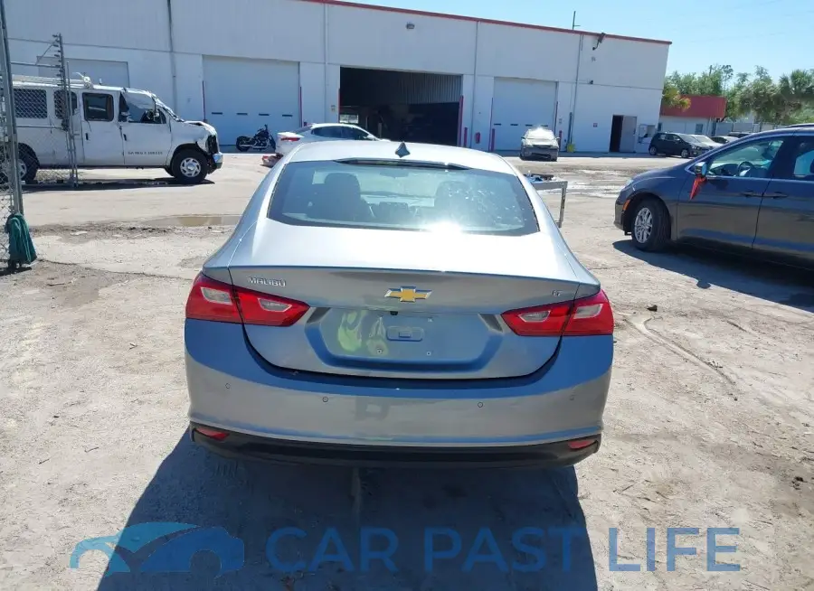 1G1ZD5ST7RF118808# 16