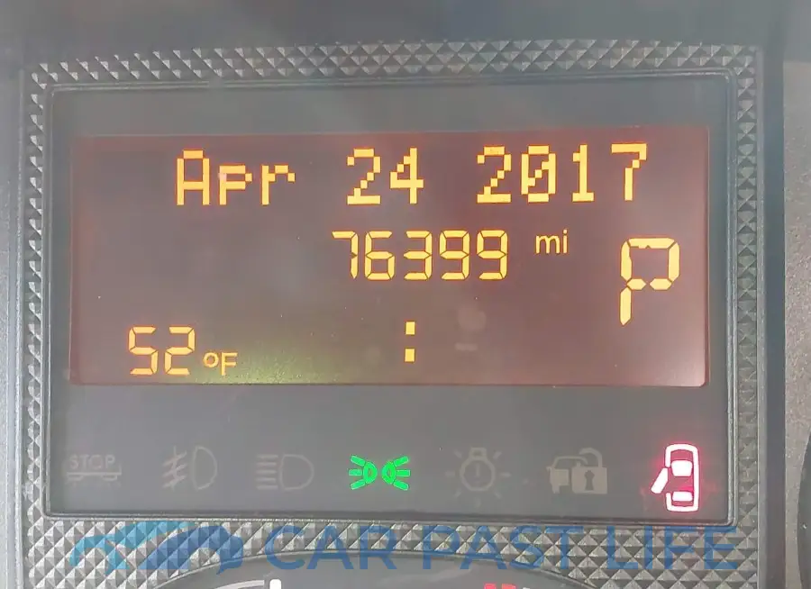 3C6TRVDG4KE501367# 15