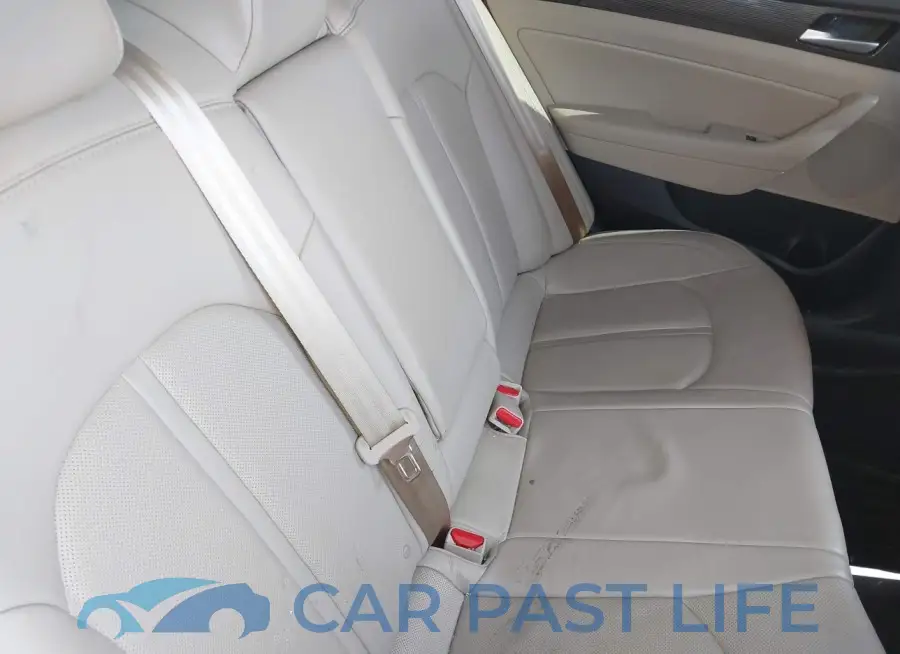 5NPE34AF1KH738032# 8
