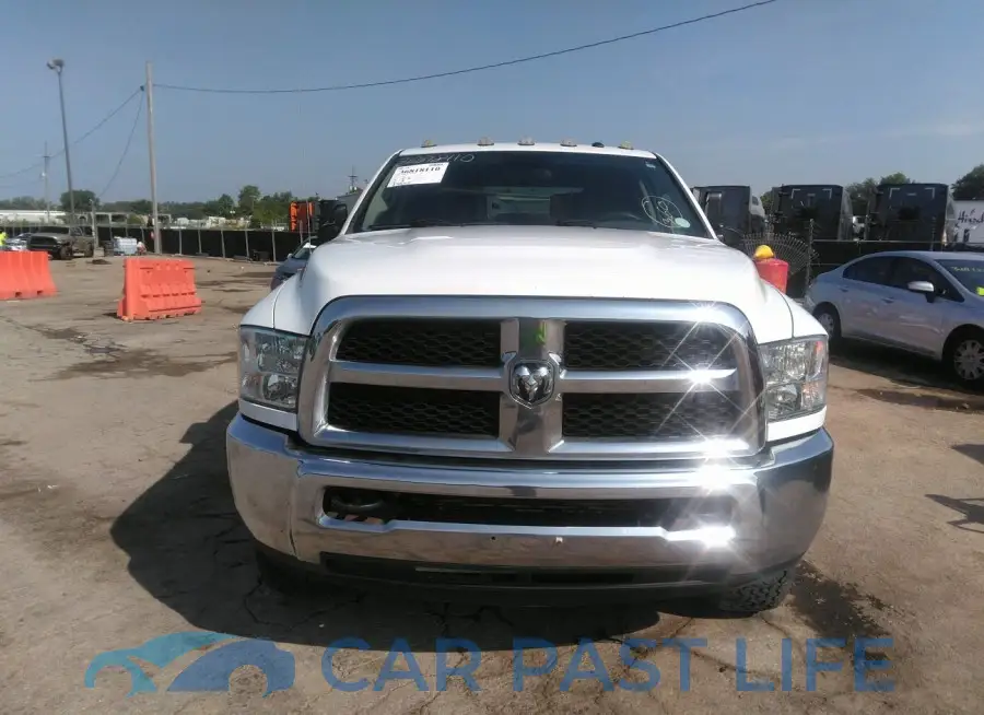 3C6UR5HL0HG519566# 13