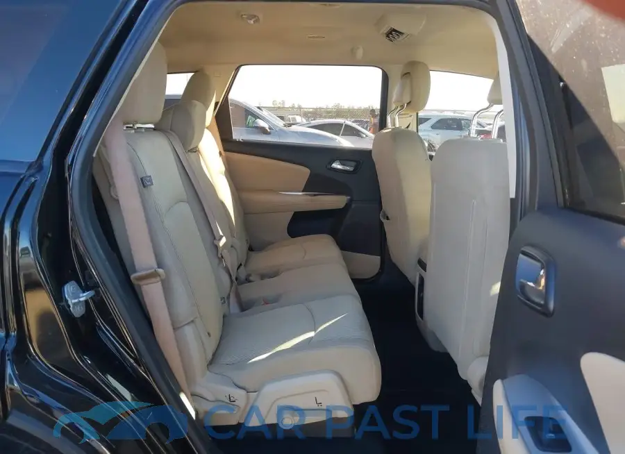 3C4PDCAB7FT530417# 8