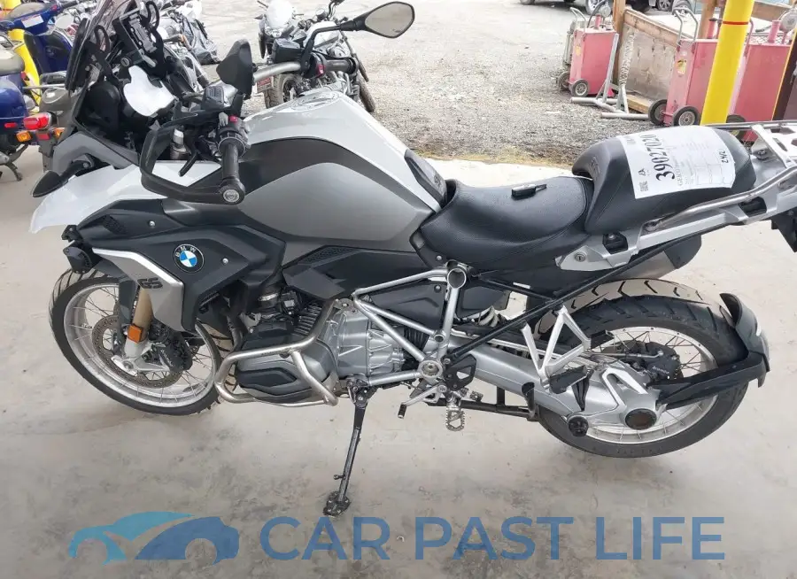 WB10A6105HZ654916# 13