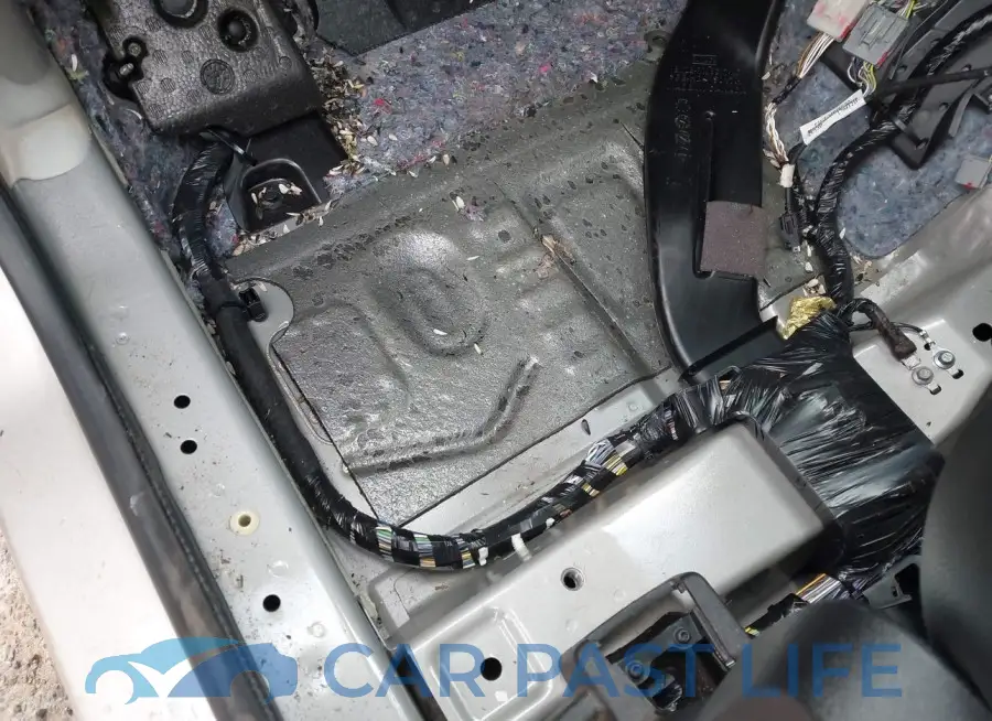 2FMPK4J99HBC11040# 18