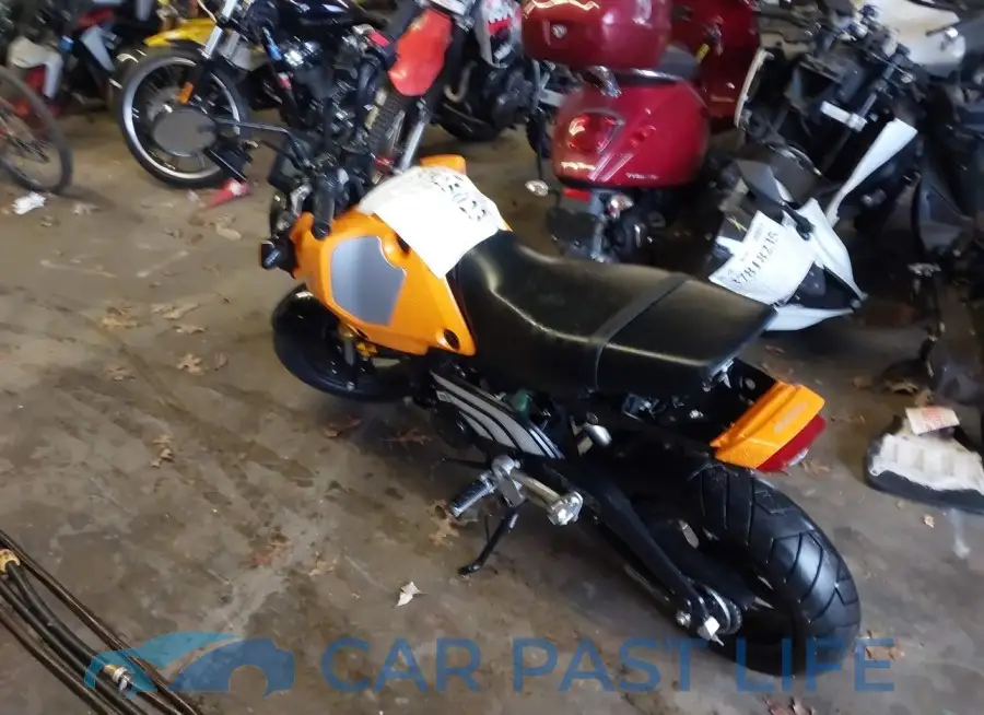 MLHJC9215R5200813# 3