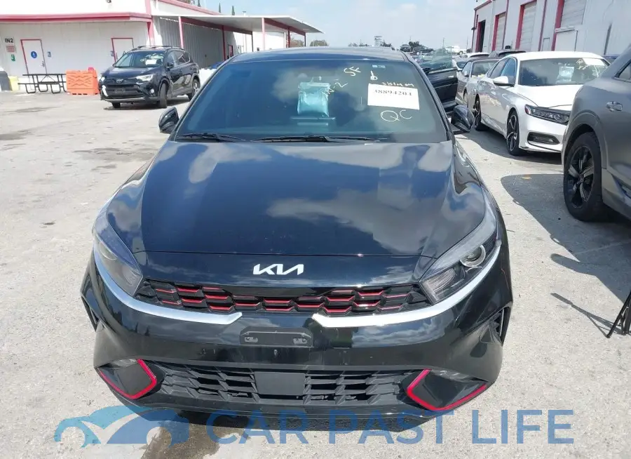 3KPF54AD9PE622960# 12