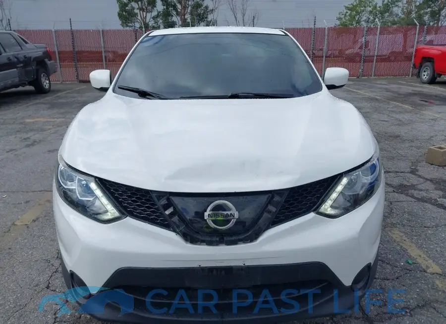 JN1BJ1CP8JW190863# 12