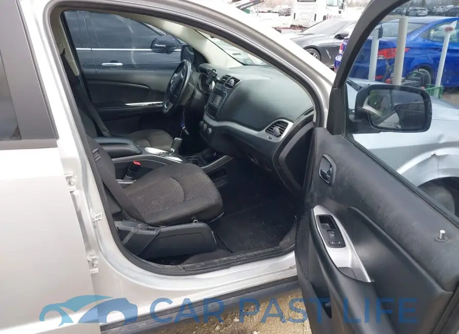 3C4PDCAB5ET301538# 5