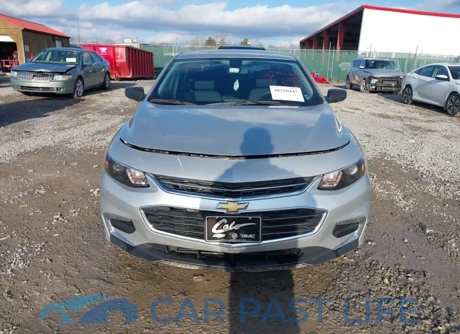 1G1ZB5ST5JF166592# 12
