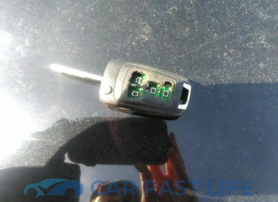 2GNALBEK2G1113701# 11