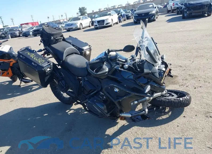 WB10J9300LZJ18768# 1