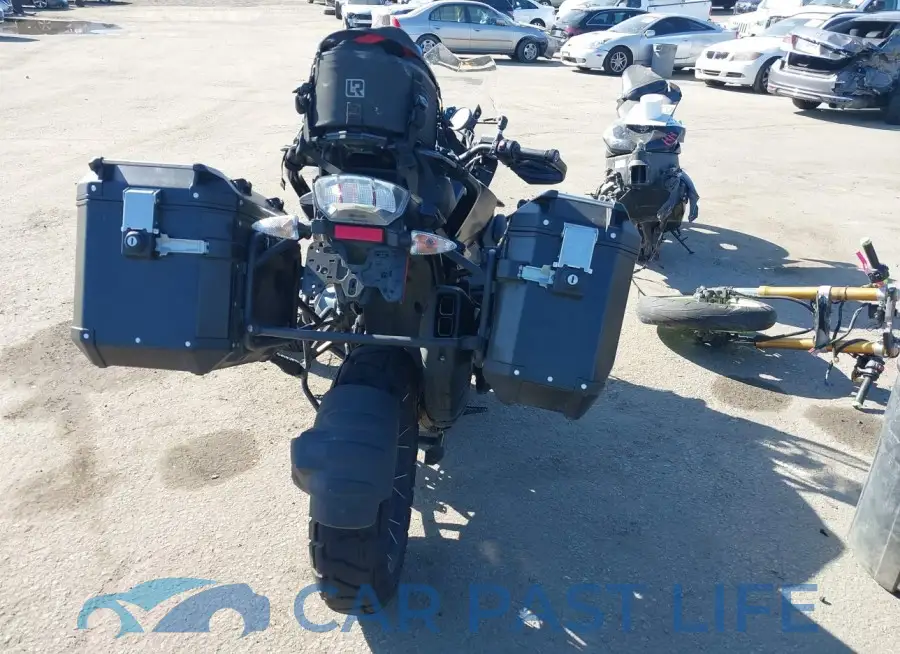 WB10J9300LZJ18768# 6