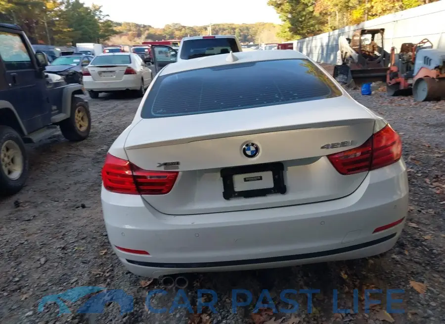 WBA3N5C54EK196035# 16