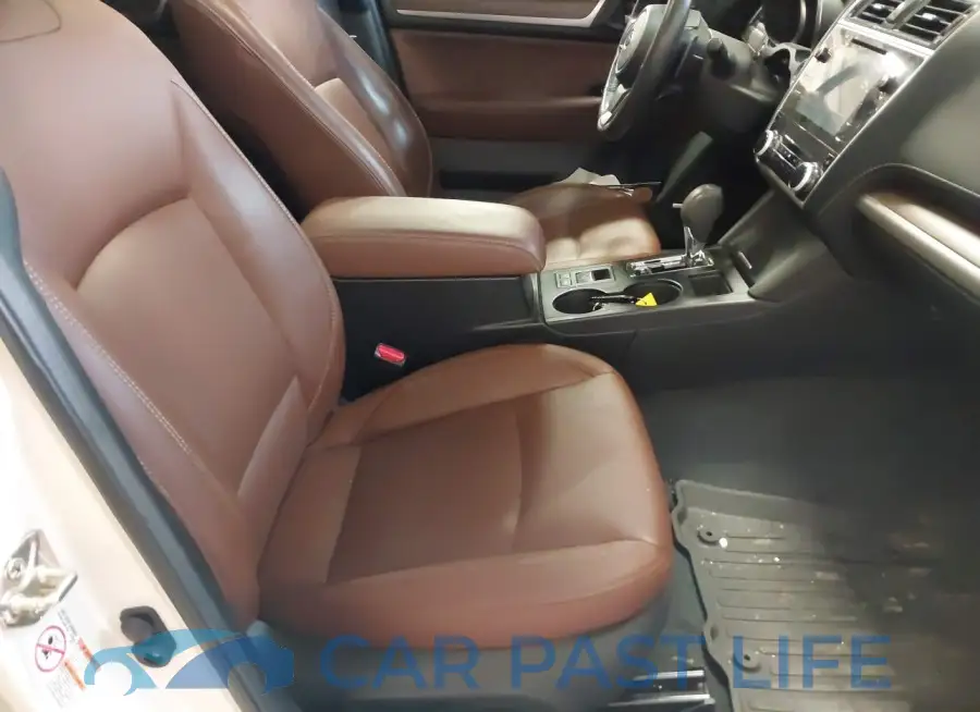 4S4BSETC8K3382880# 5