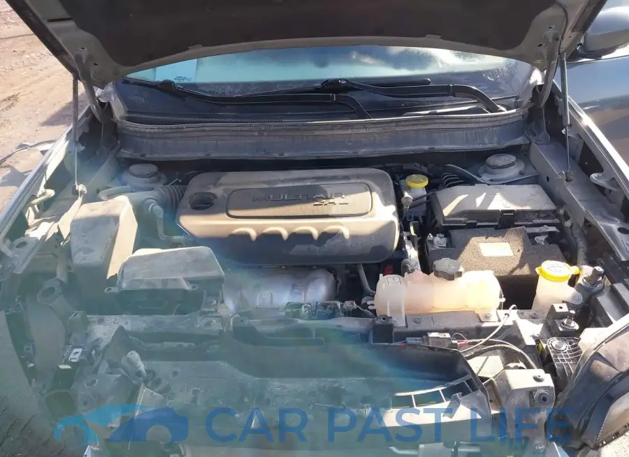 1C4PJLDB3LD561184# 10