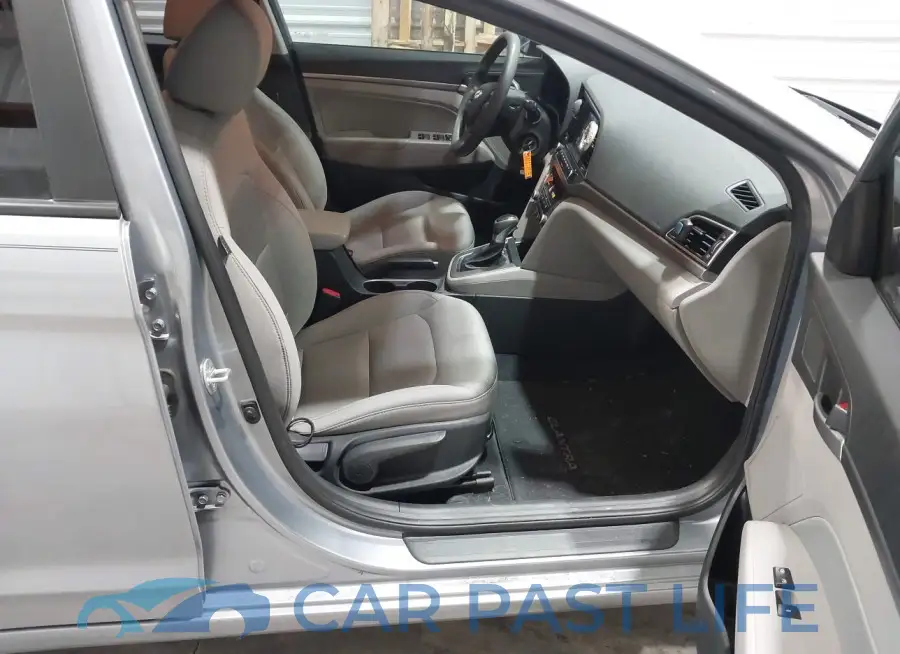 5NPD84LF9HH145831# 5